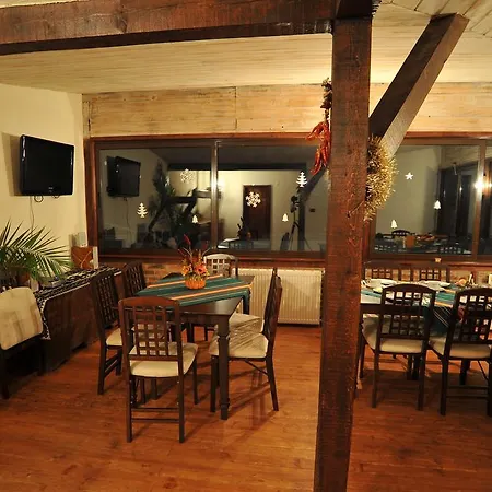 The Old House Hotel