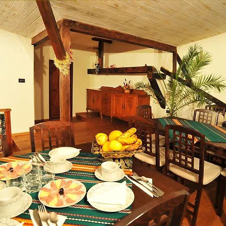 The Old House 3*